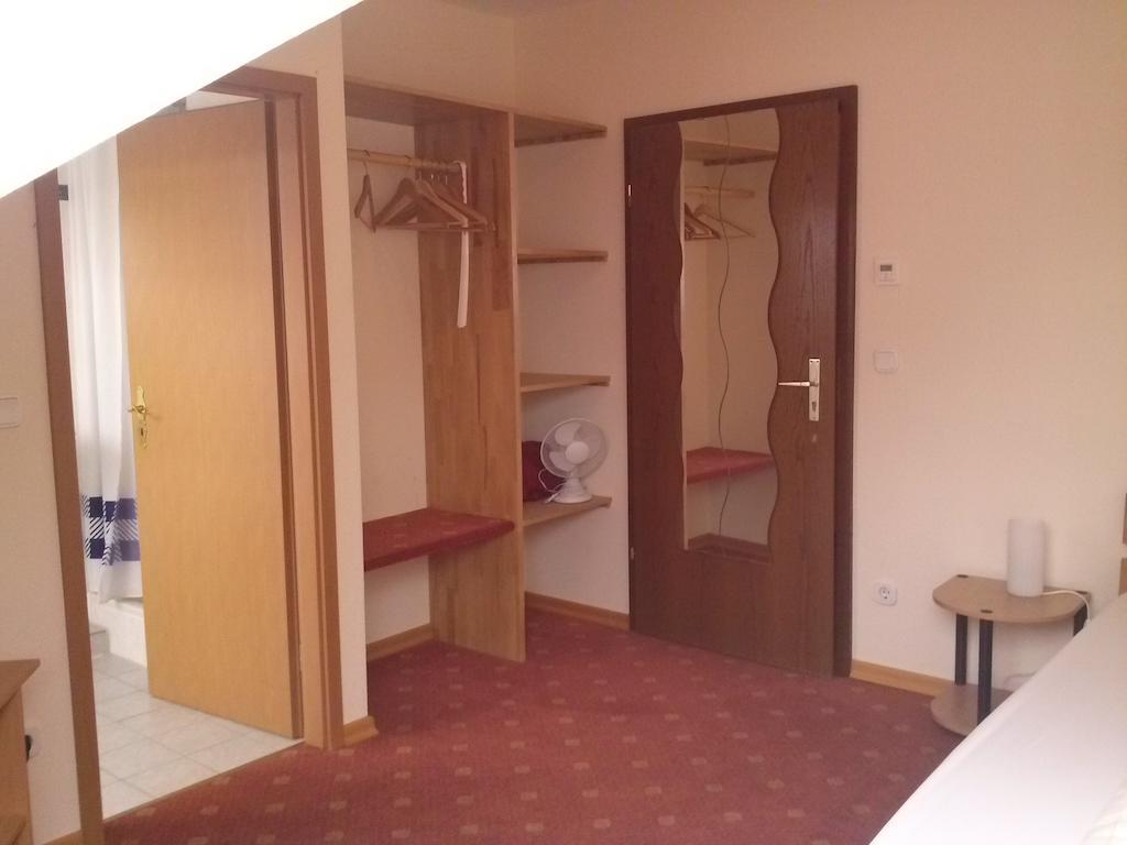 Hotel Garni Am Bowenberg Нидерциссен Номер фото